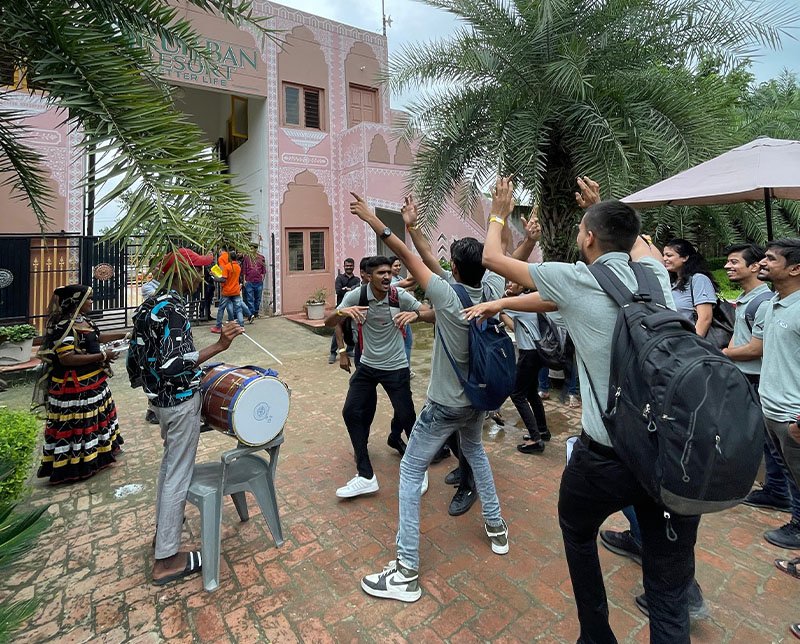 School Trips or Corporate day outing and team building activities near Delhi